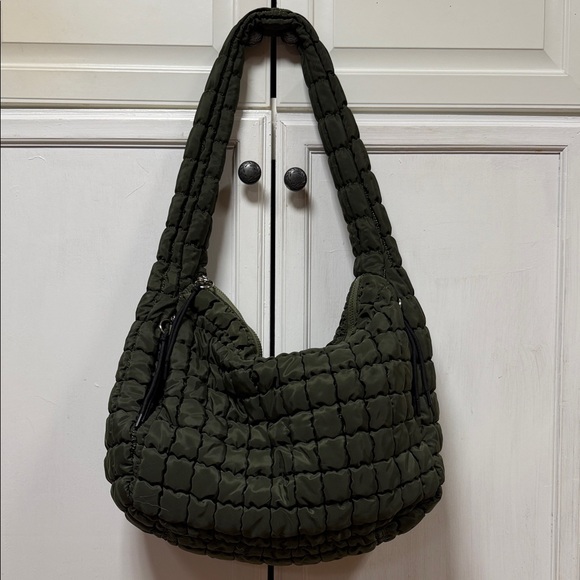Uncharted Threads Handbags - Uncharted Threads Olive Quilted Shoulder Bag